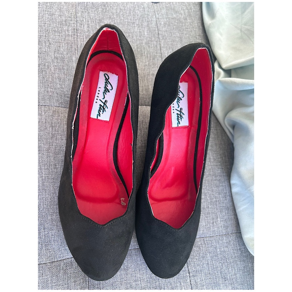 Us-7-UK-5-Lulu Hun London scalloped 3inch wedges